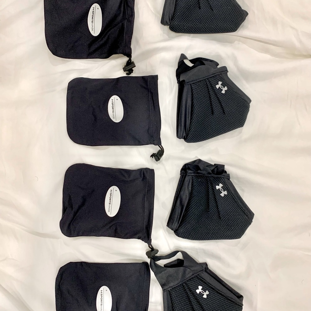 4 Unused Under Armour Sports Masks w/ Pouches